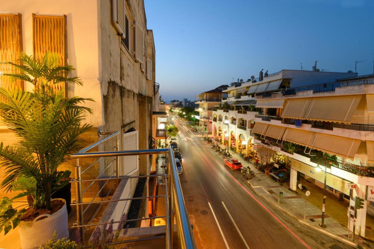 Fiorela'S Casa- A Stylish Loft Apartment In The Heart Of Preveza Esterno foto